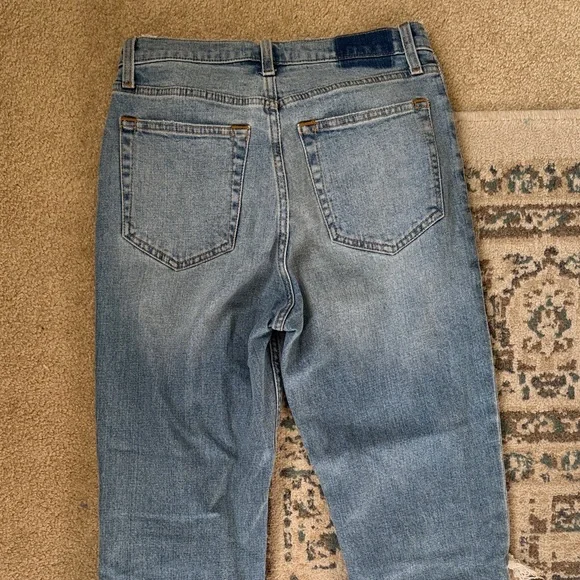 Abercrombie & Fitch High Rise Blue Jeans - Picture 6 of 6